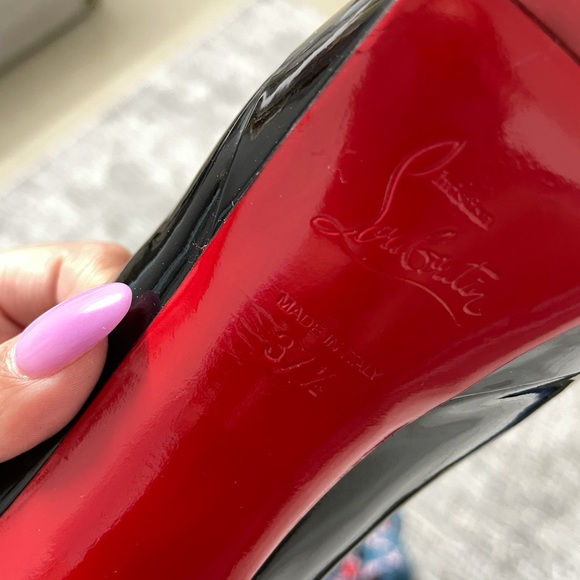 Pumps - Picture 5 of 8